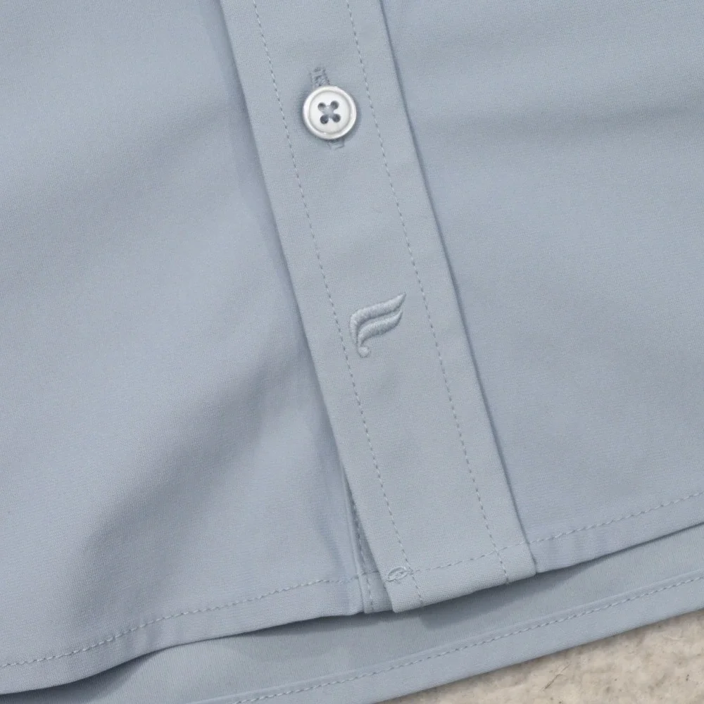 Fabletics Button Up Shirt Mens Large Blue Performance Stretch Long Sleeve